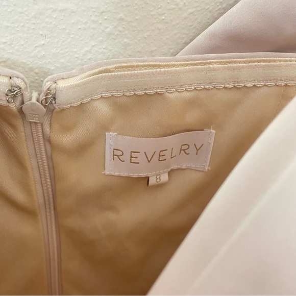 Revelry Bardot Satin Off Shoulder Maxi Dress in Soft Champagne Size 8 - Picture 4 of 12